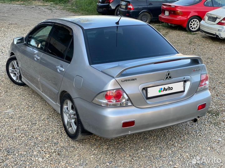 Mitsubishi Lancer, 2004