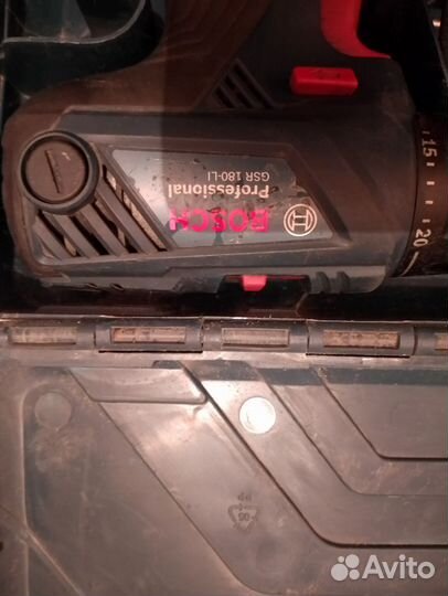 Шуруповерт bosch 18v