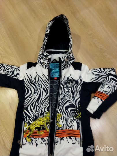 Куртка горнолыжная