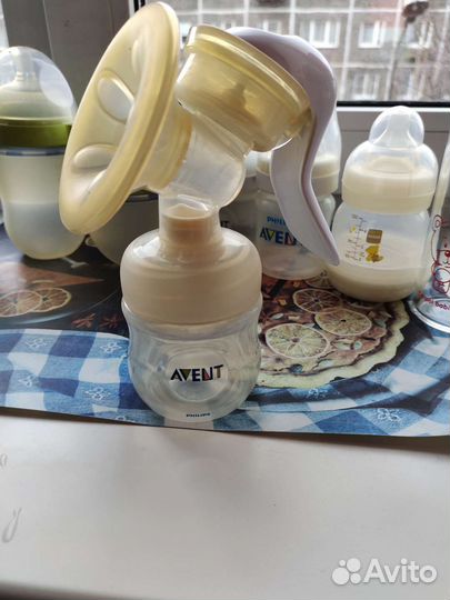 Бутылочки для кормления+молокоотсос ручной
