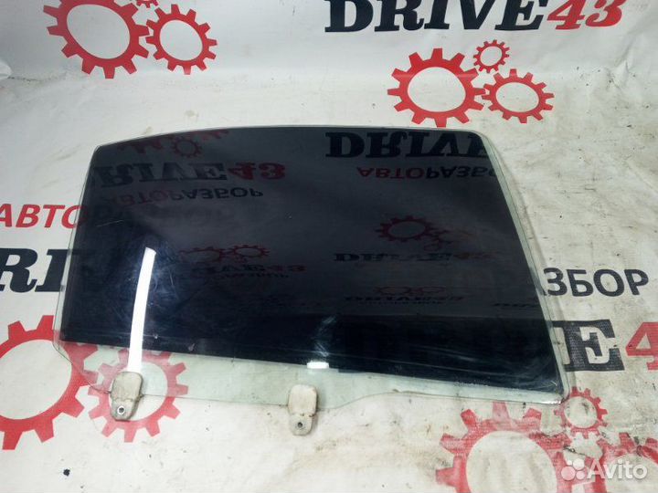 Стекло заднее правое Mitsubishi Lancer 10 седан