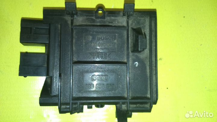3131090041 Резистор отопителя audi 80/90