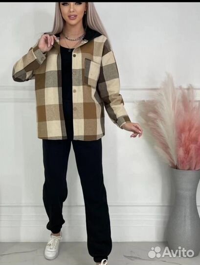 Спортивный костюм женский