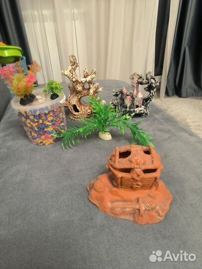 Грот для аквариума сундук