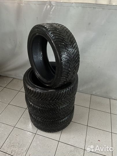 Nokian Tyres Hakkapeliitta 8 225/45 R17
