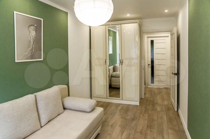 2-к. квартира, 52 м², 2/5 эт.