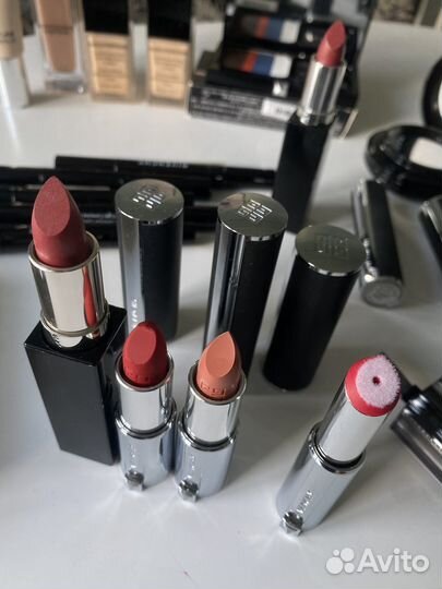 Givenchy косметика оригинал новая