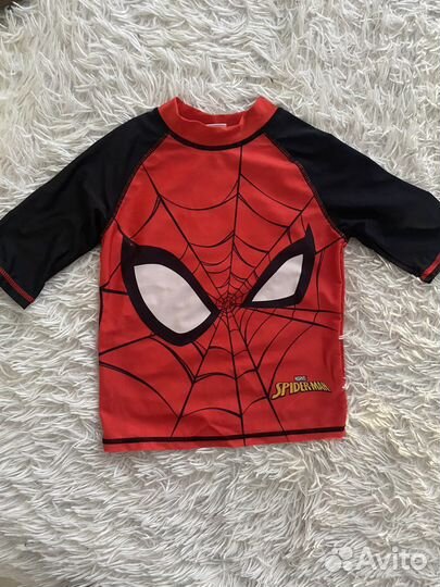 Солнцезащитная футболка