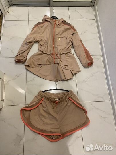 Костюм Elisabetta franchi