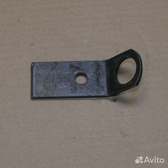 Кронштейн шланга подкачки