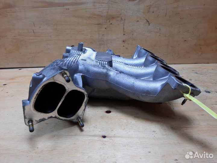 Коллектор впускной Toyota Alphard MNH10W 1mzfe