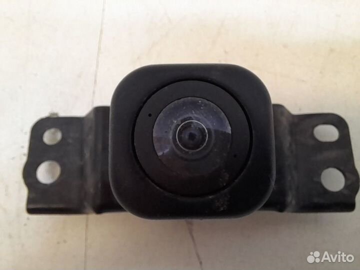 Камера передняя Toyota Land Cruiser 200 2015-2021