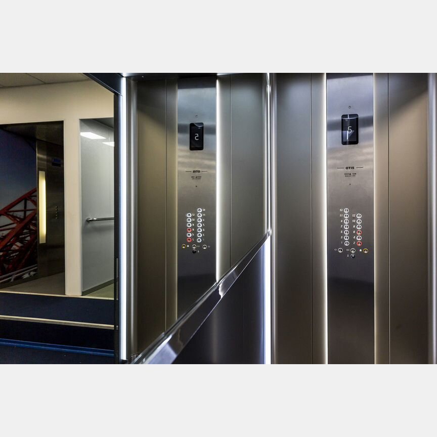2-к. квартира, 79,7 м², 13/14 эт.