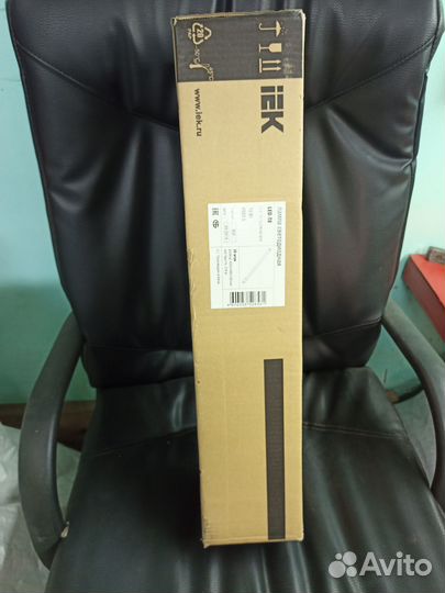 Линейная лампа IEK LED 10Вт LLE-T8-10-230-65-G13