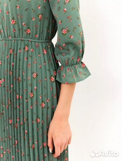 Платье для девушки 44-46р. бесплатная доставка