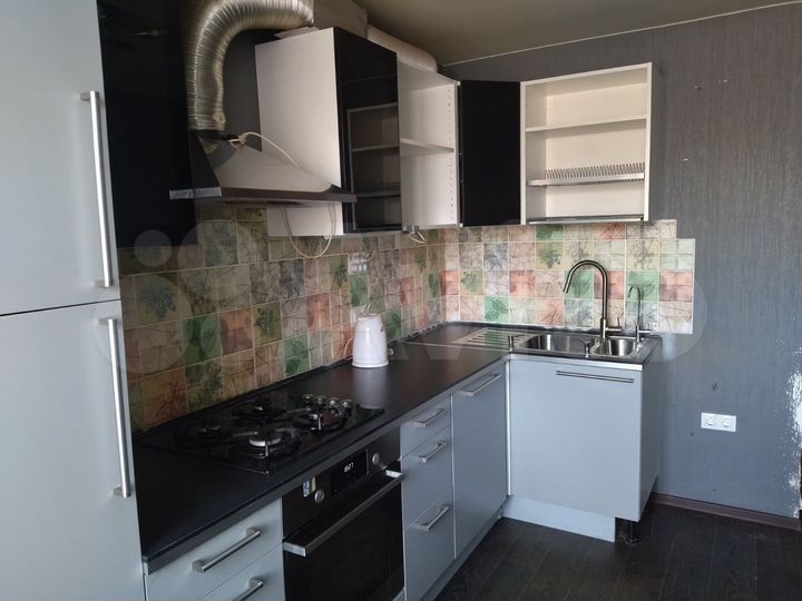 2-к. квартира, 56,8 м², 3/3 эт.