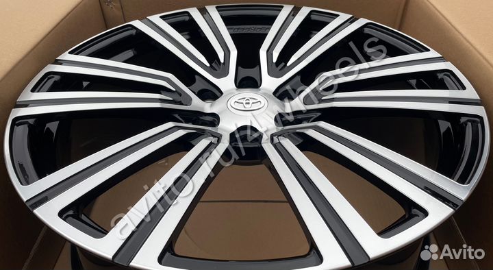 Кованые диски Toyota Prado Hilux Fortuner R18
