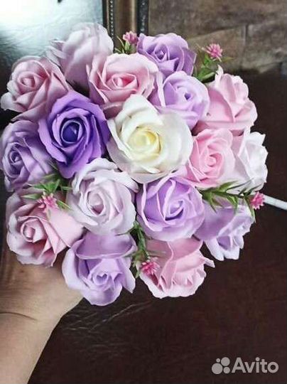 Букет роз из мыла 17 шт