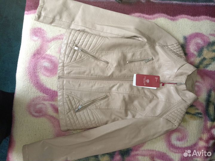 Отдам за фрукты размер s