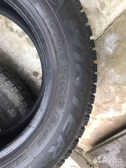 Pirelli Winter Carving Edge 215/65 R16