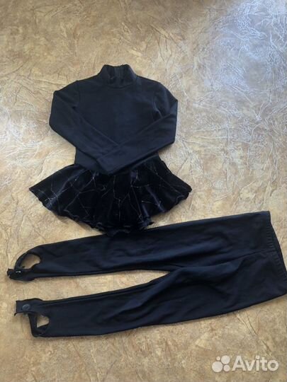 Термокостюм для занятий фигурным катанием