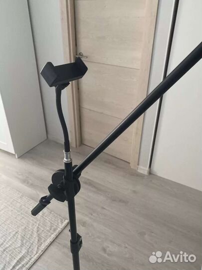 Стойка для микрофона журавль