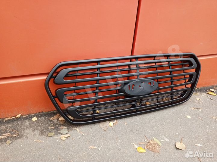 Pешeтка paдиатора Ford Transit