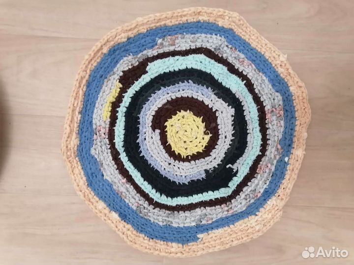 Вязанные коврики 40-45 см