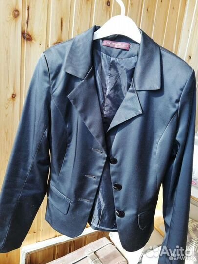 Одежда для девушек 40-42 разм