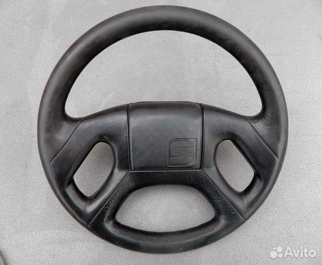 Руль Seat Toledo 1