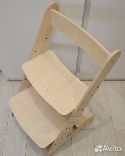 Детский растущий стул