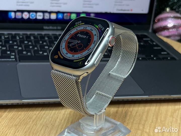 Apple watch 8 (silver)