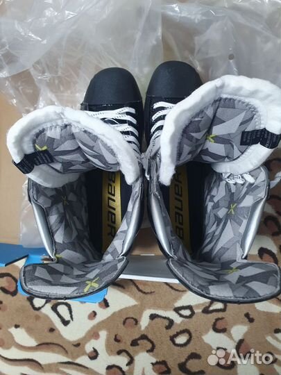 Коньки хоккейные Bauer Vapor X3 S23 Sr 9.5 D