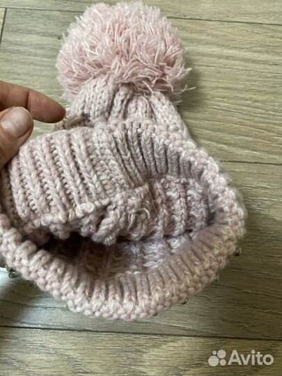 Шапка новая тёплая Германия со стразами