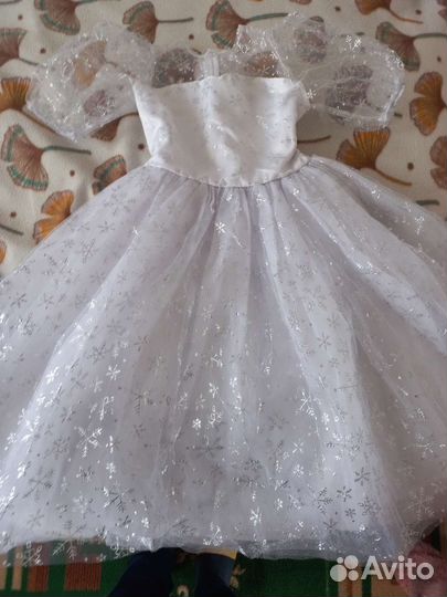 Платье для девочки на праздник