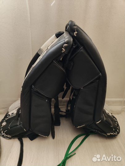 Хоккейный детский вратарский комплект