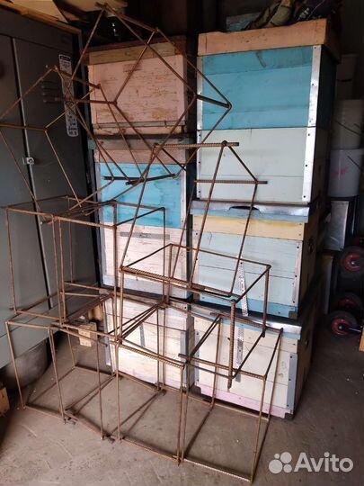 Ульи, пасека