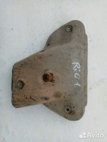 Защитный экран выпускного коллектора Киа Рио 1