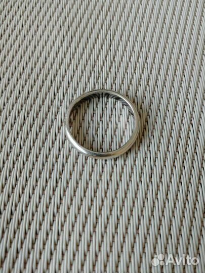 Серебряное кольцо