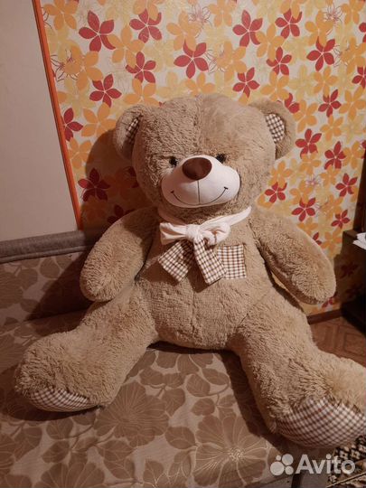 Большие плюшевые медведи