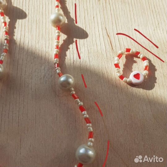 Набор украшений из бисера