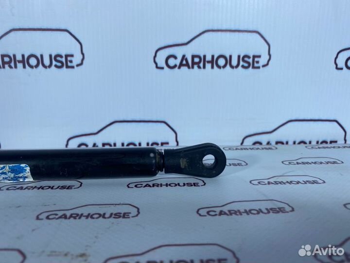 Упор капота Audi A4 B5 1.8 1998