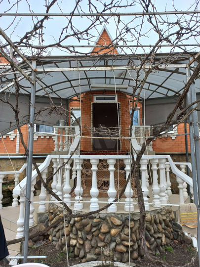 Дом 242 м² на участке 11 сот.