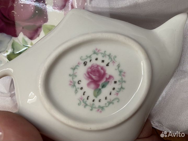 Фарфоровые подставки для чайных пакетиков