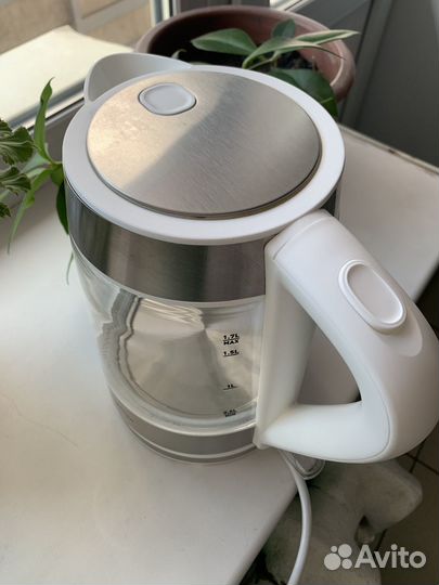 Электрочайник Moulinex