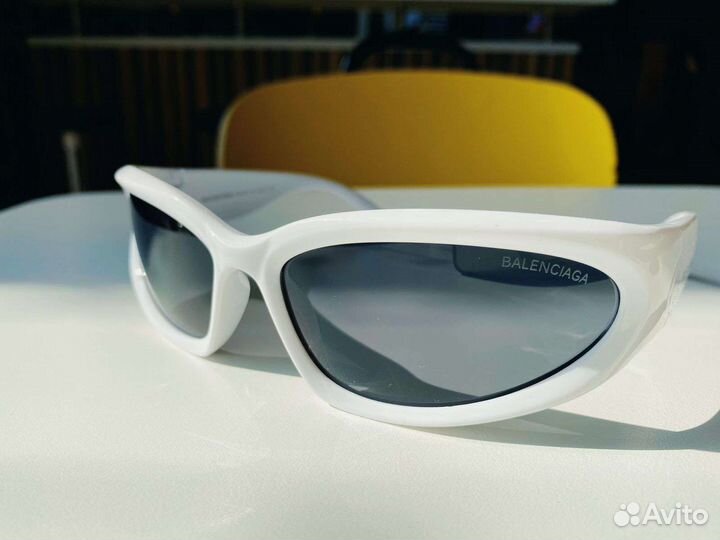 Солнцезащитные очки balenciaga 2023