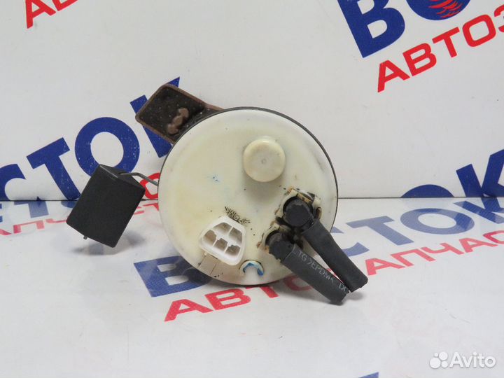 Насос топливный toyota wish ANE10G, ANE11W 1AZ-FSE