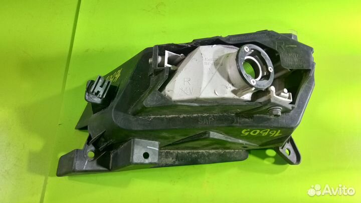 Фара противотуманная правая для Mazda 3 2003-2009