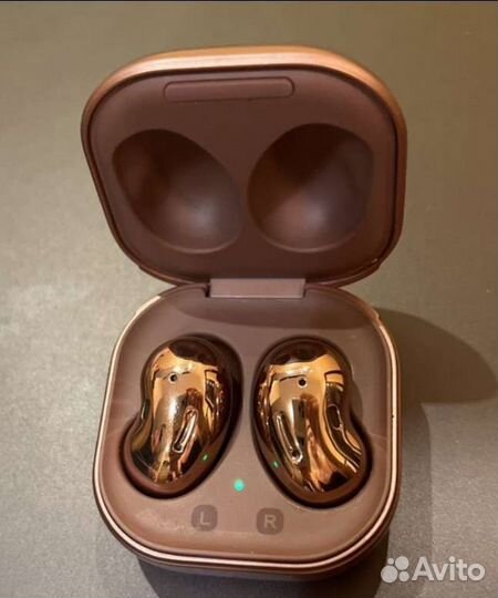 Беспроводные наушники samsung