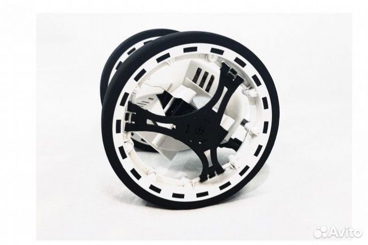 Радиоуправляемый робот-дрон Stunt Bounce Car 2.4G